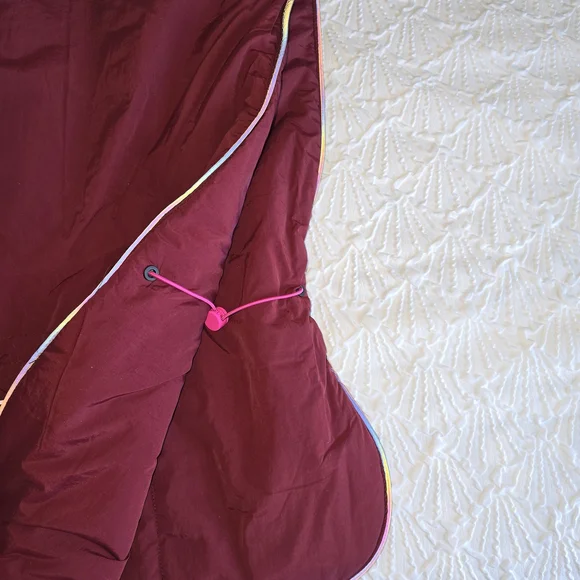 Fee People FP Movement Red Reflective Poncho Fits All NWT - Picture 10 of 10